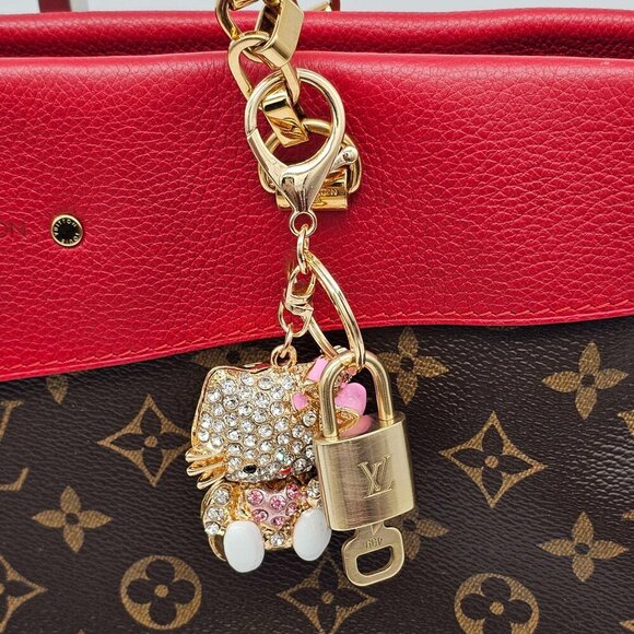 100% Auth Louis Vuitton Lock & Key with unbranded Bagcharm, Keycharm, Keychain - Picture 2 of 8